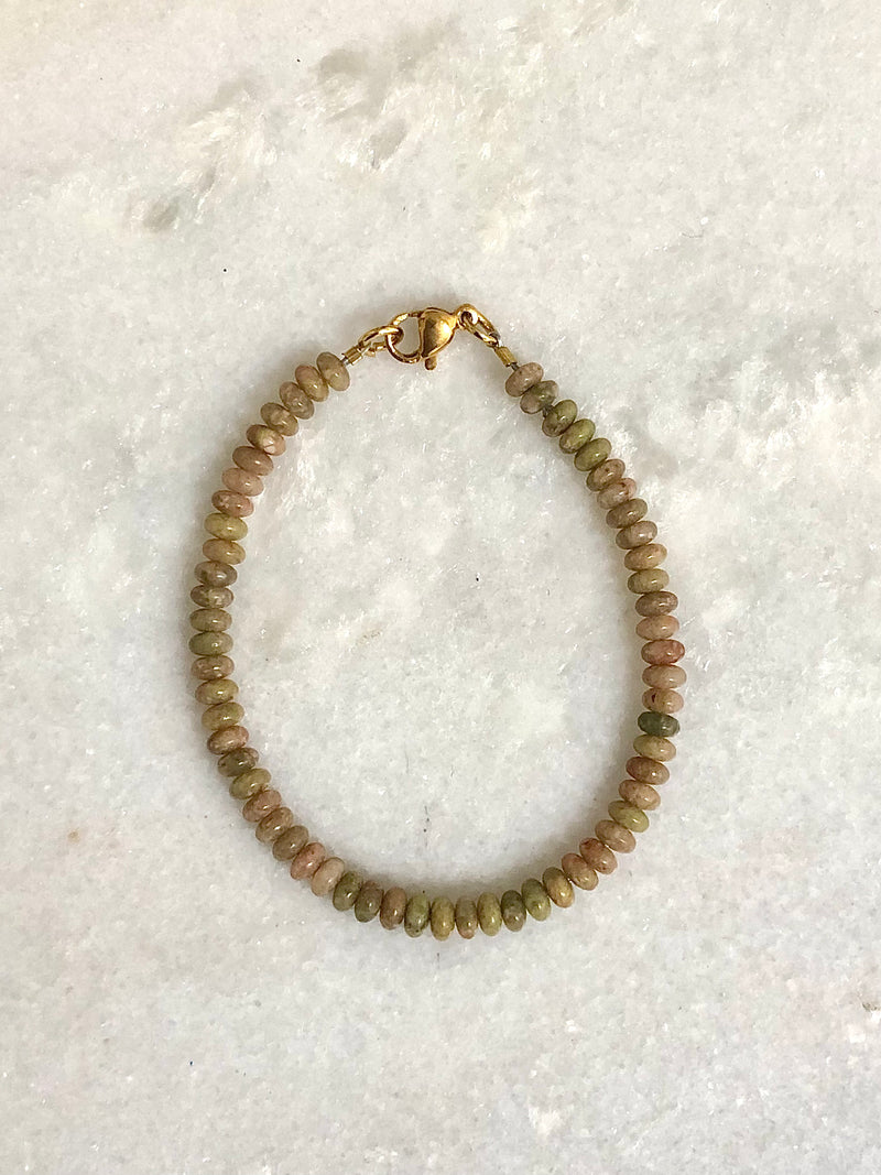 "Bracelet Moss-Green Quartz"